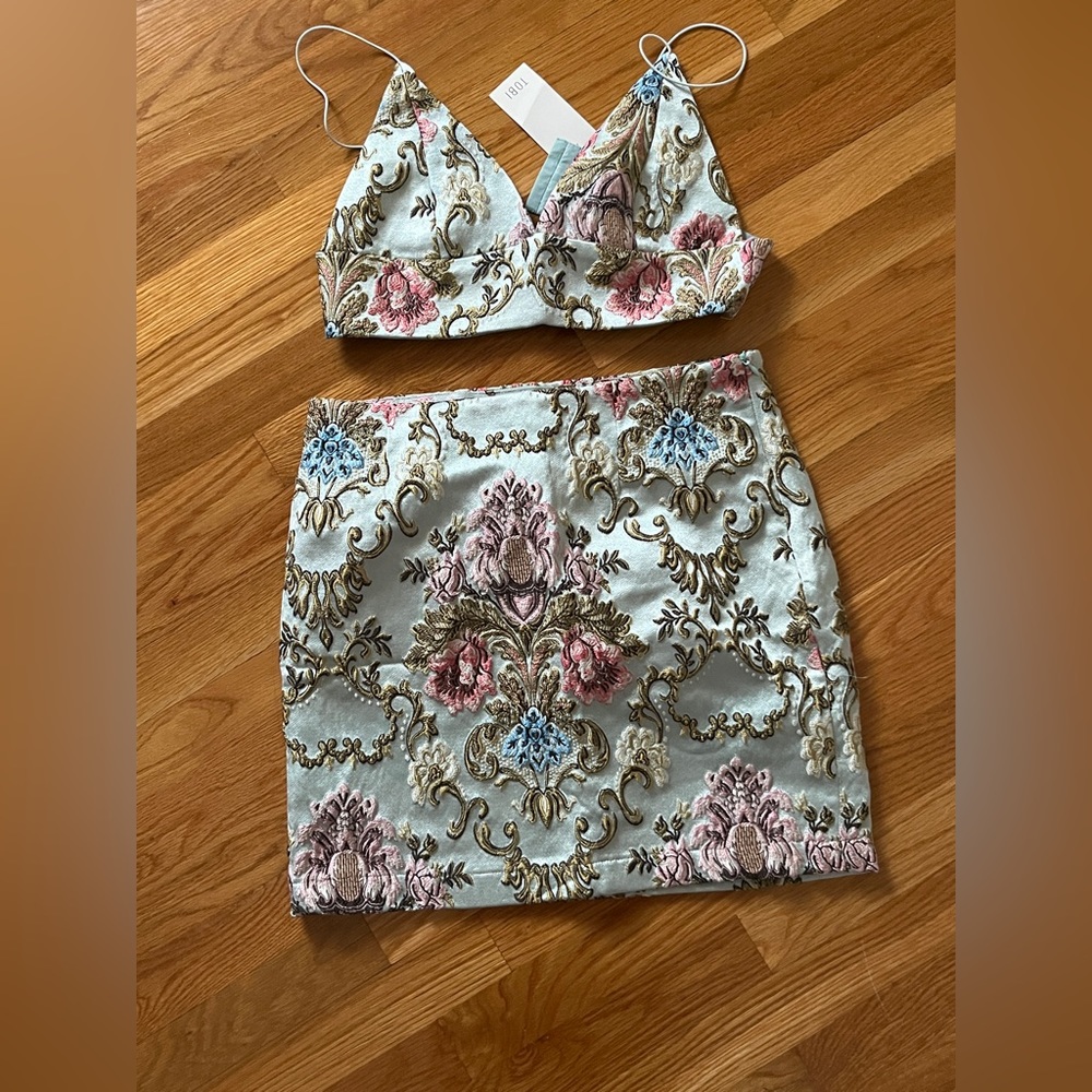 TOBI 2 pc set